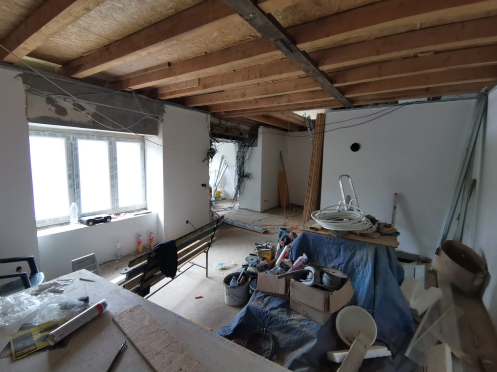 Rodinný dům Panoší Újezd – kompletní rekonstrukce - foto 39